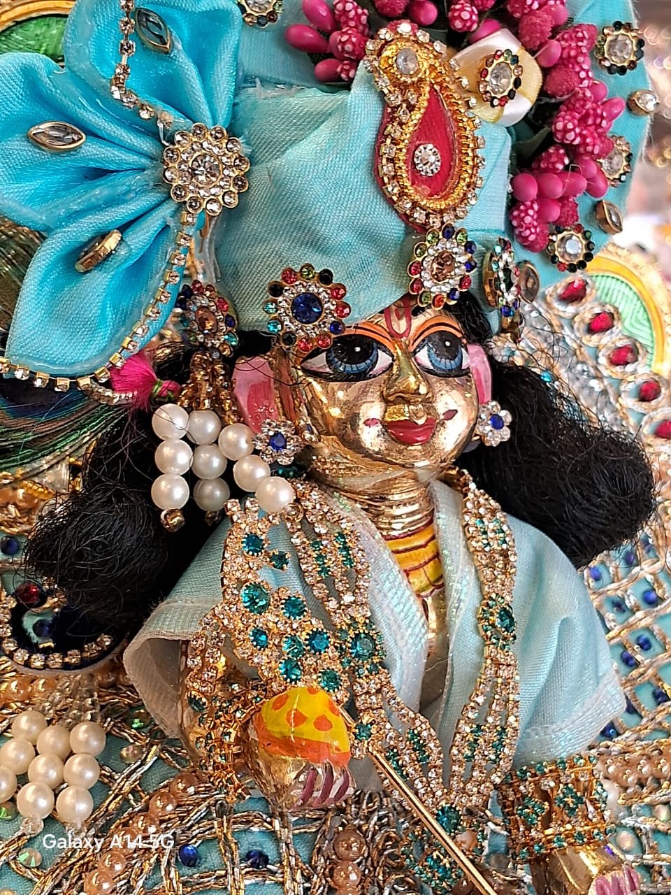 Laddu gopal murti & dress